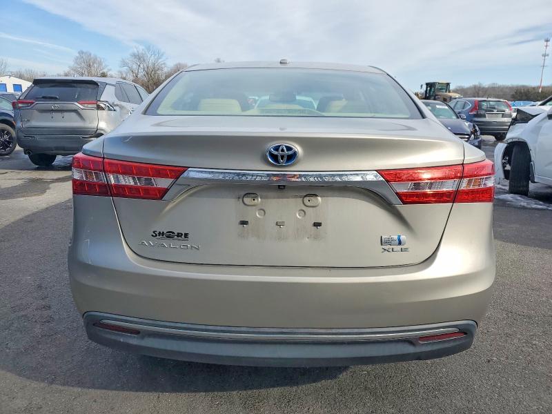 2014 Toyota Avalon Hybrid