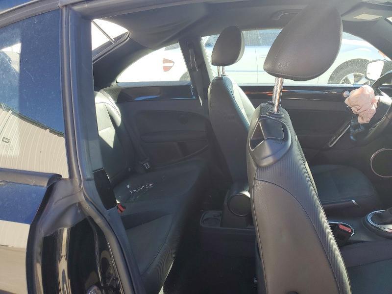 2013 Volkswagen Beetle