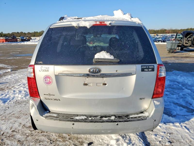 2008 KIA Sedona ex