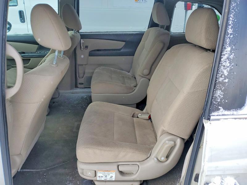 2014 Honda Odyssey lx