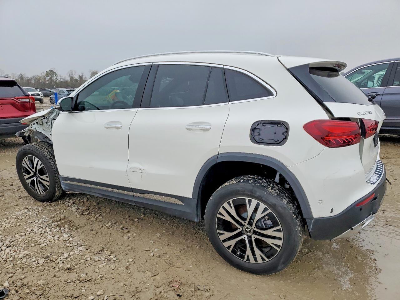 2025 Mercedes-Benz Gla 250