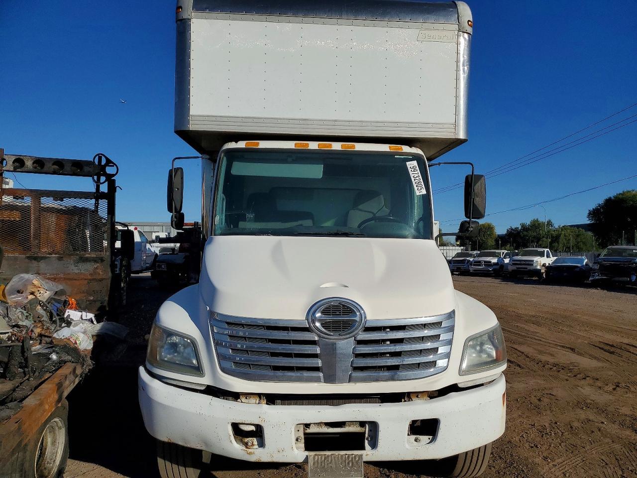 2006 Hino 268 Delivery Truck