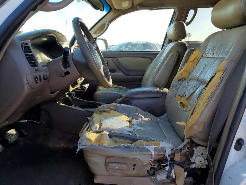 2003 Toyota Sequoia SR5