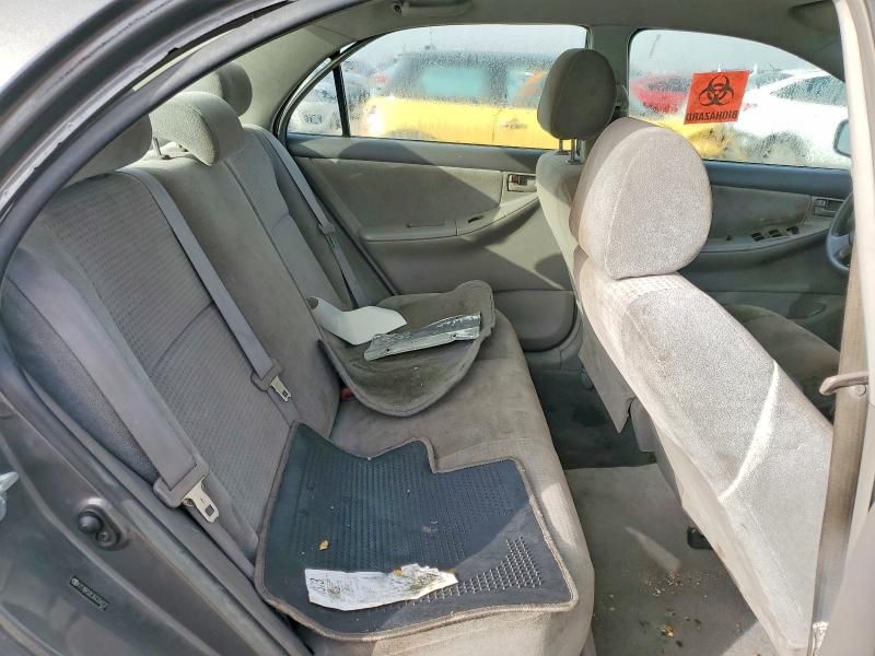 2005 Toyota Corolla ce