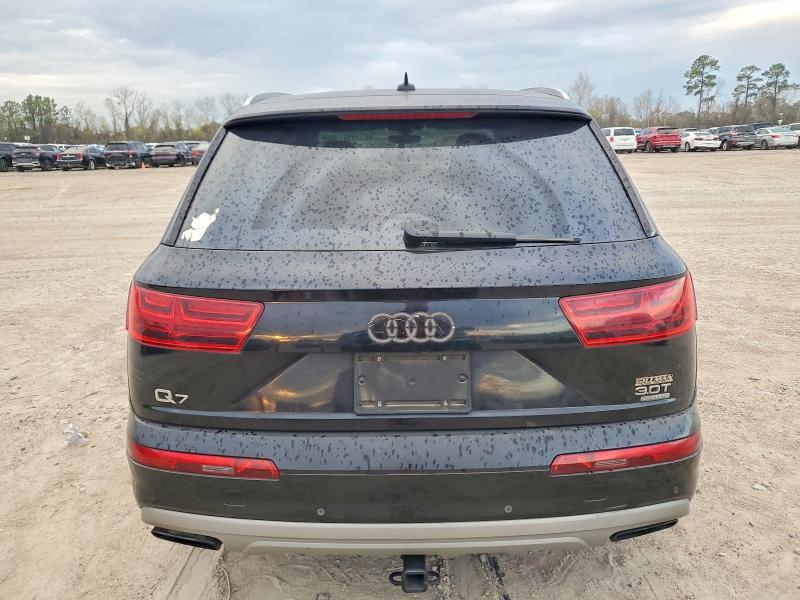 2017 Audi Q7 Premium Plus
