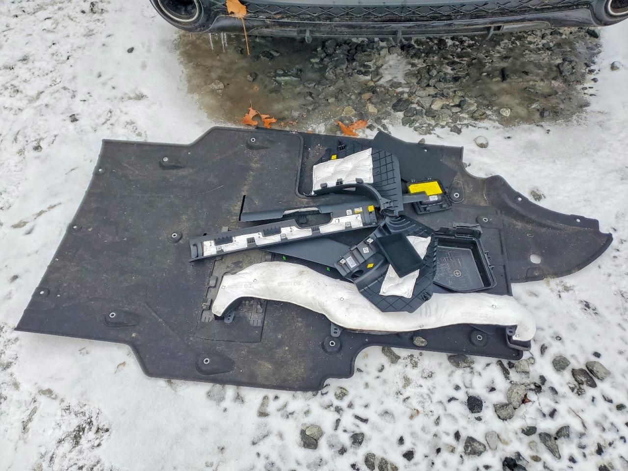 2024 Genesis Gv70 Base