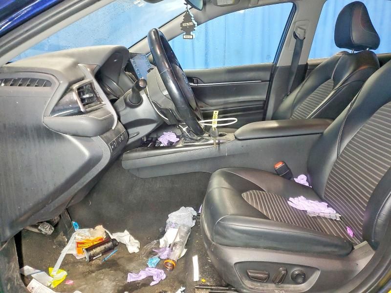 2022 Toyota Camry se