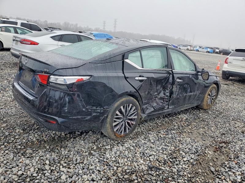 2023 Nissan Altima sv