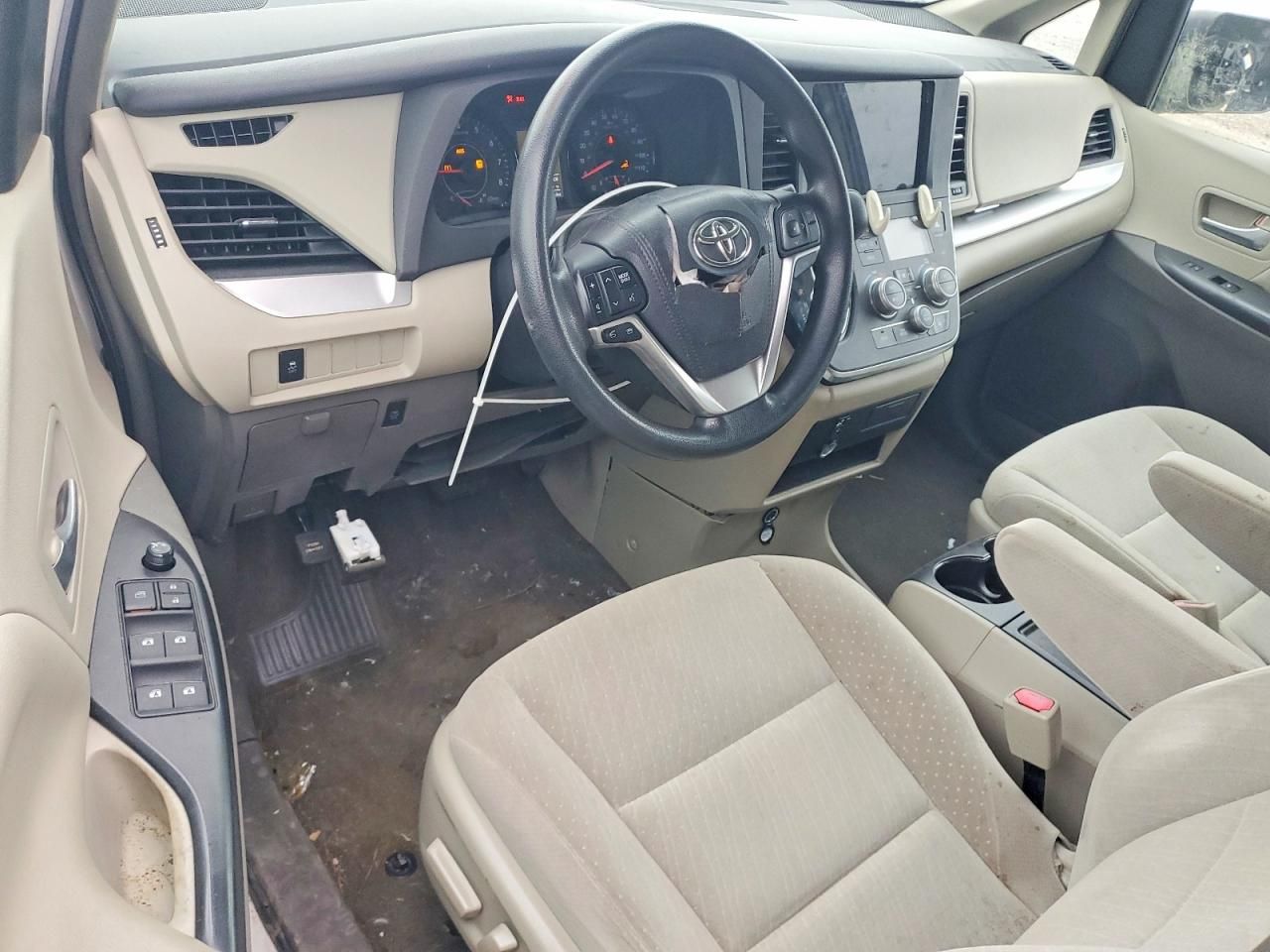 2015 Toyota Sienna le