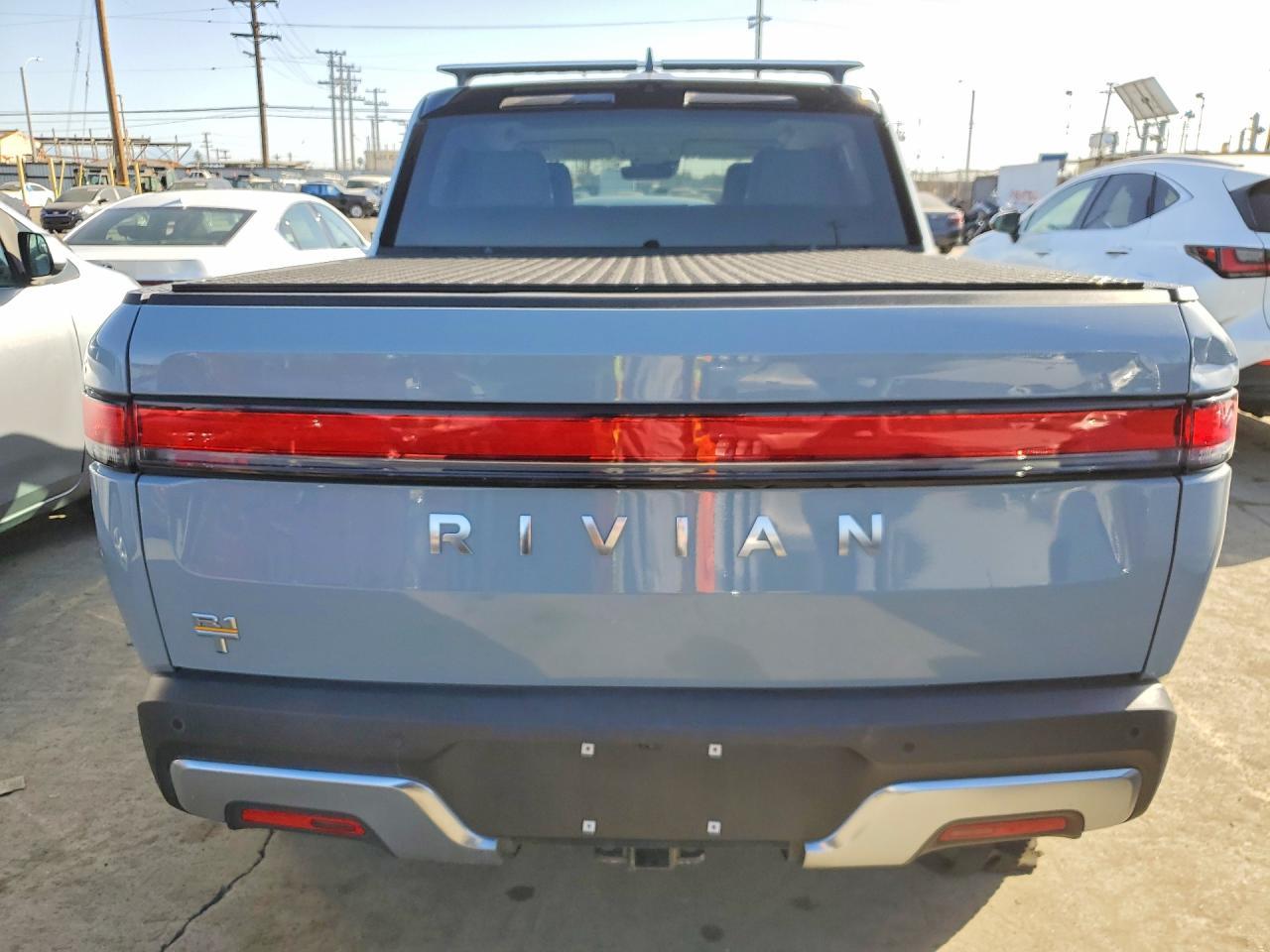 2023 Rivian R1T Adventure