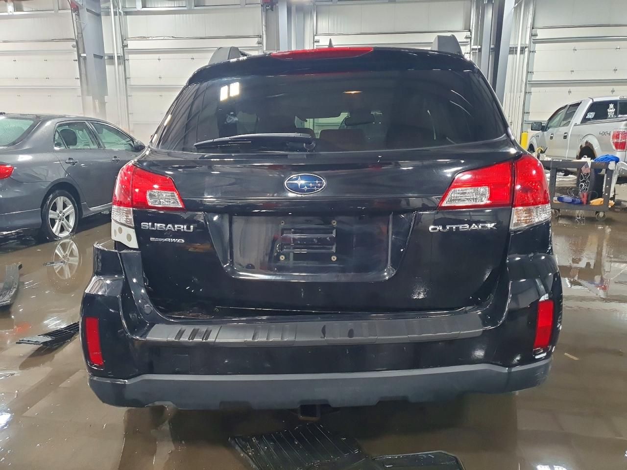 2011 Subaru Outback 2.5i Limited