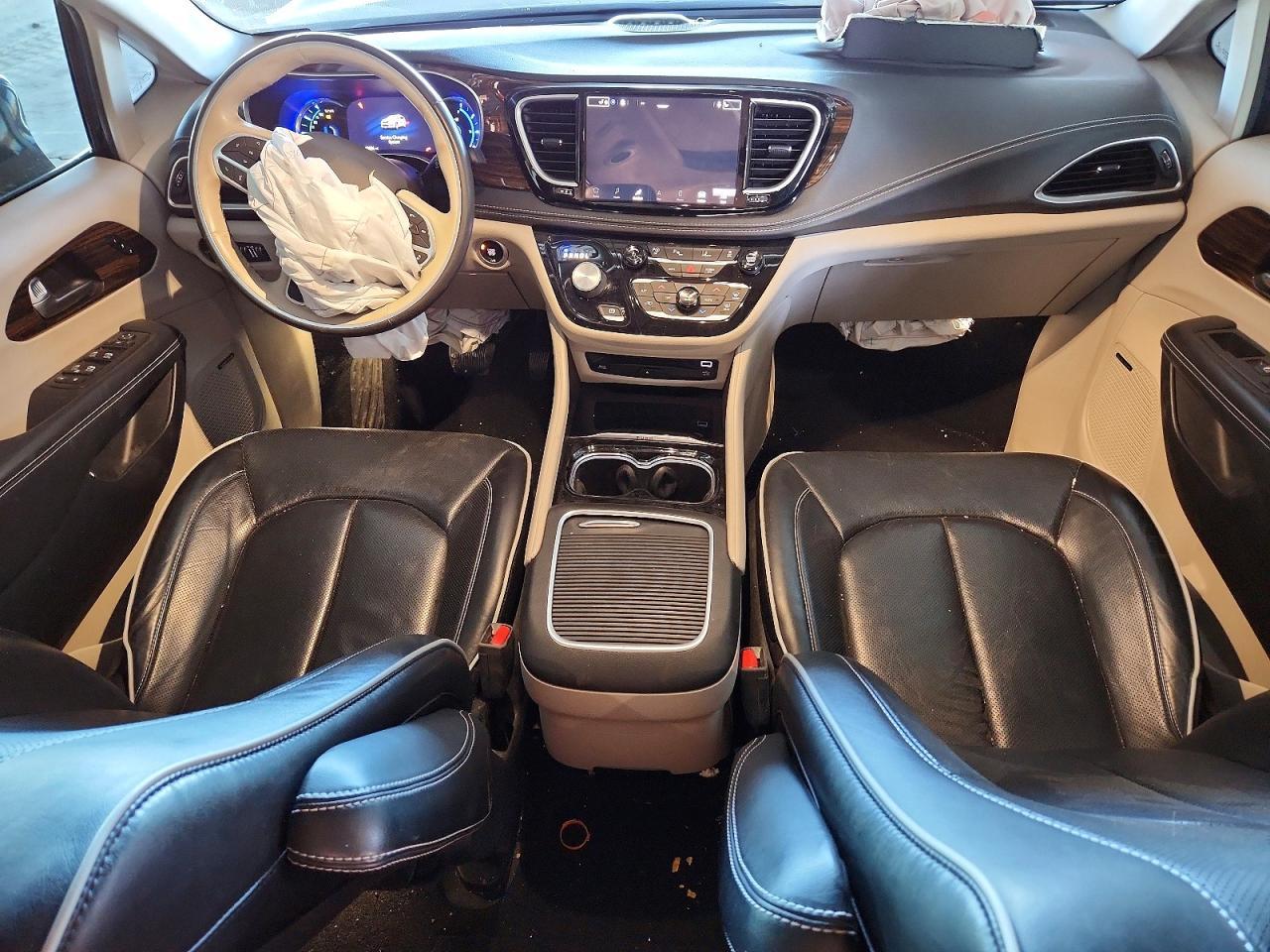 2021 Chrysler Pacifica Hybrid Limited