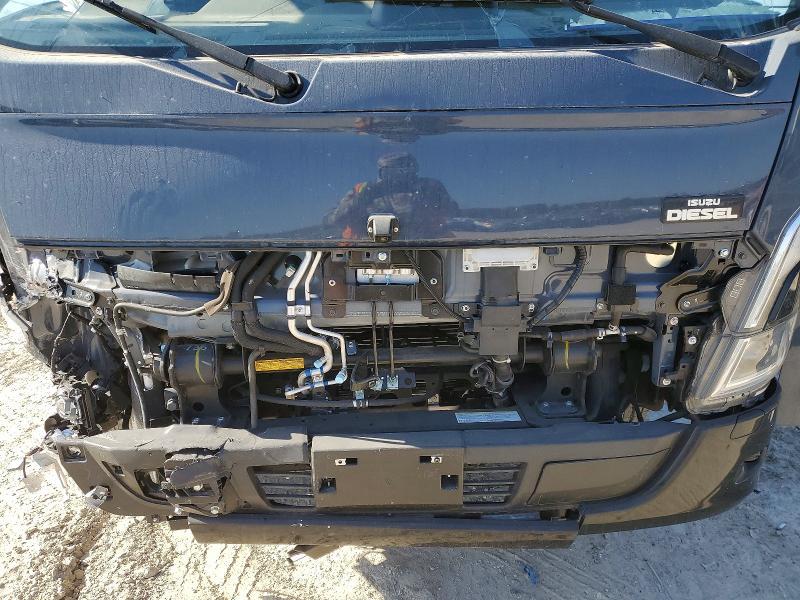 2026 Isuzu NRR BOX Truck