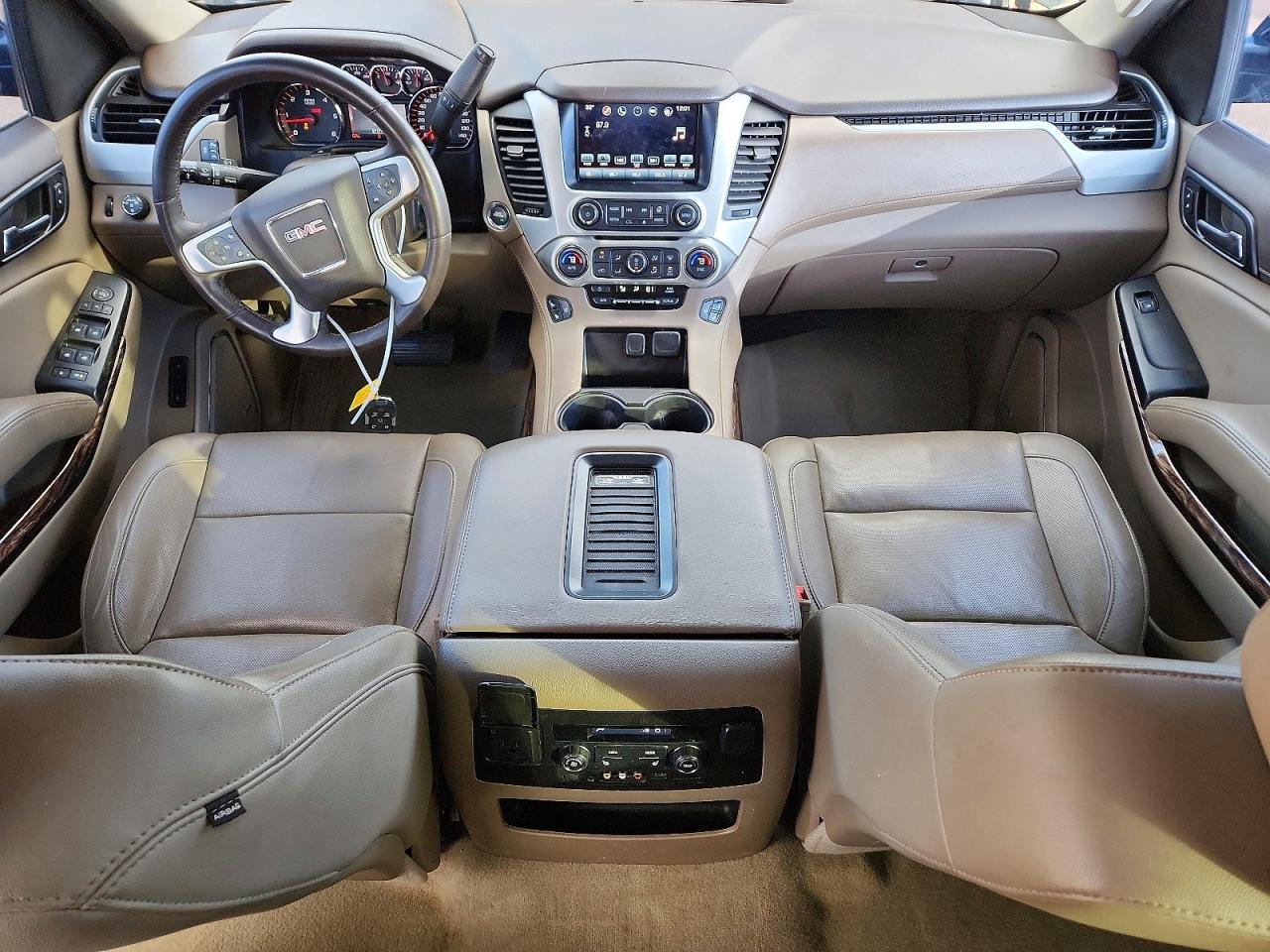 2016 GMC Yukon slt