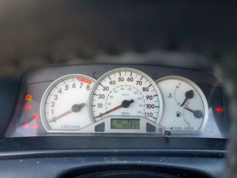 2005 Toyota Corolla s