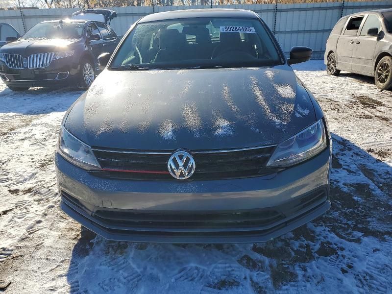 2016 Volkswagen Jetta se
