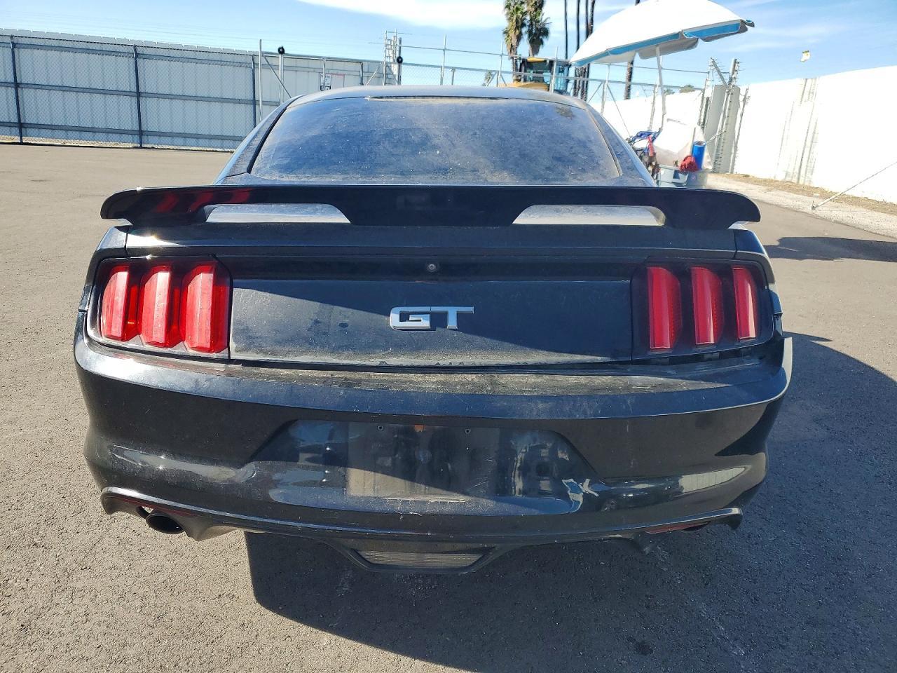 2016 Ford Mustang gt