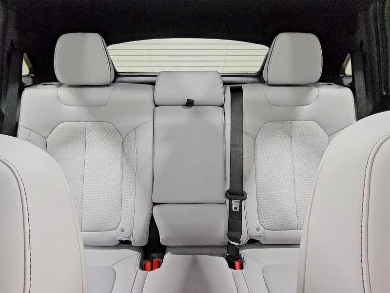 2025 Jeep Wagoneer s Limited