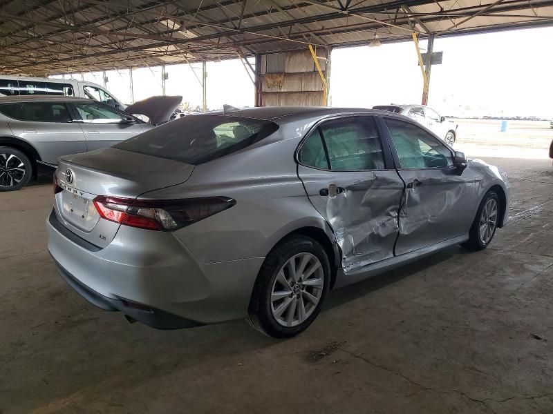 2023 Toyota Camry le