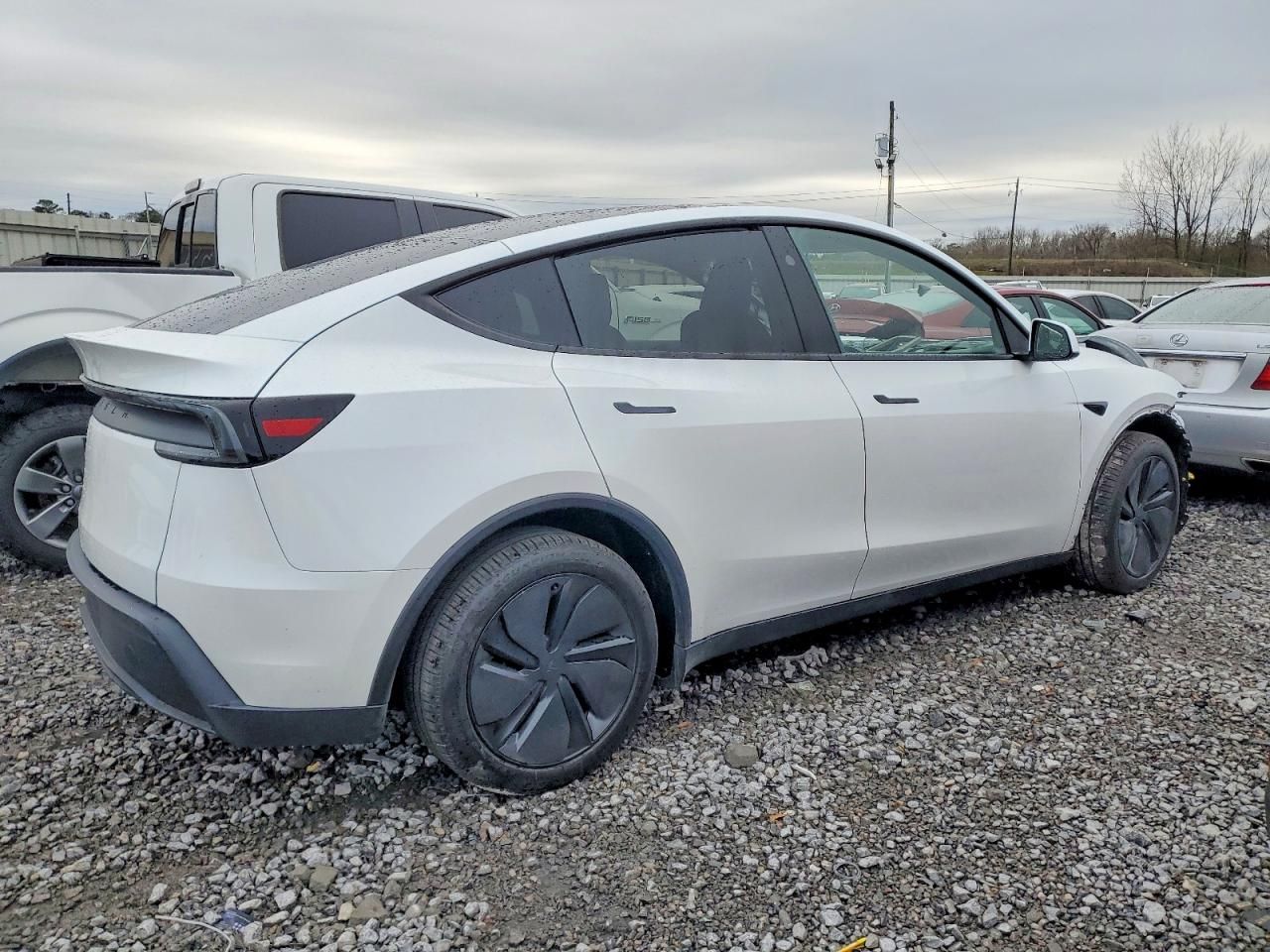 2026 Tesla Model y