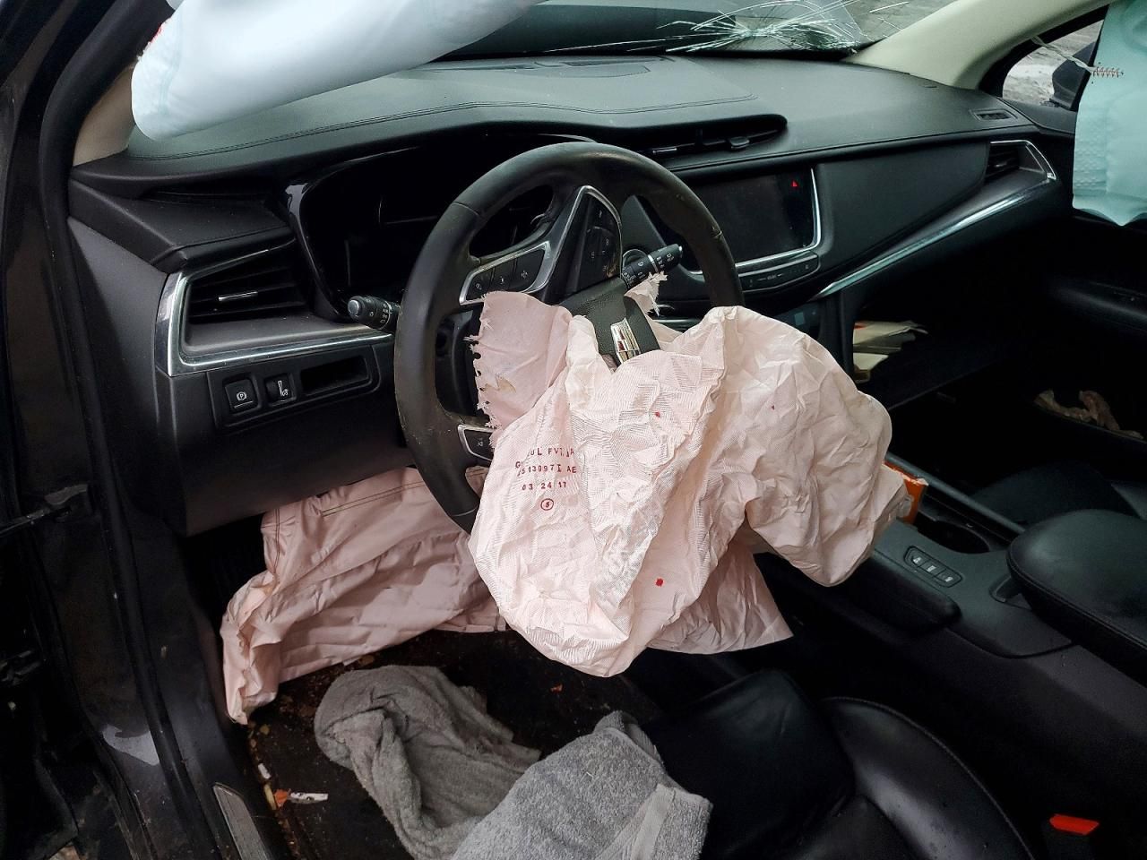 2017 Cadillac XT5 Luxury