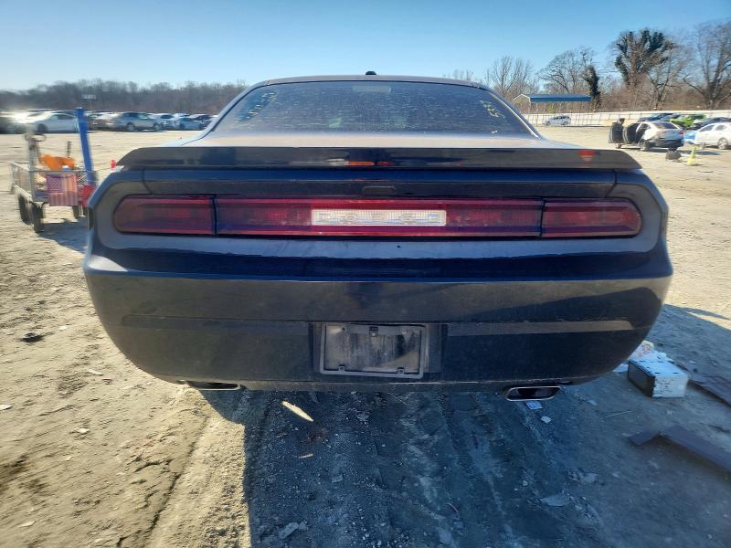 2012 Dodge Challenger sxt