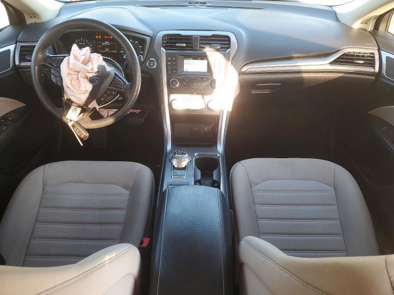 2020 Ford Fusion s