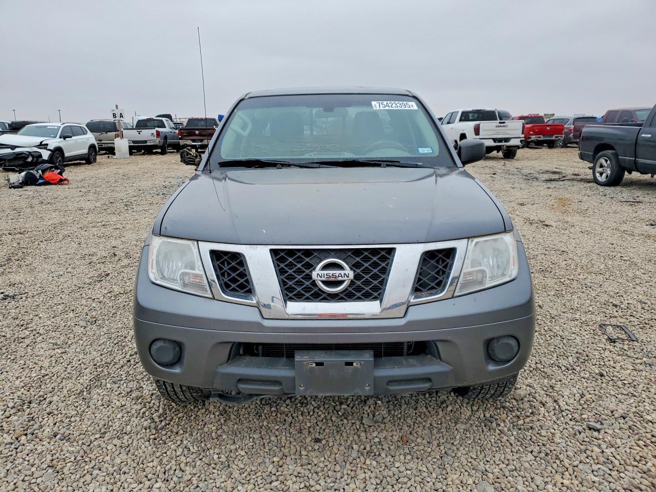 2019 Niss Frontier sv