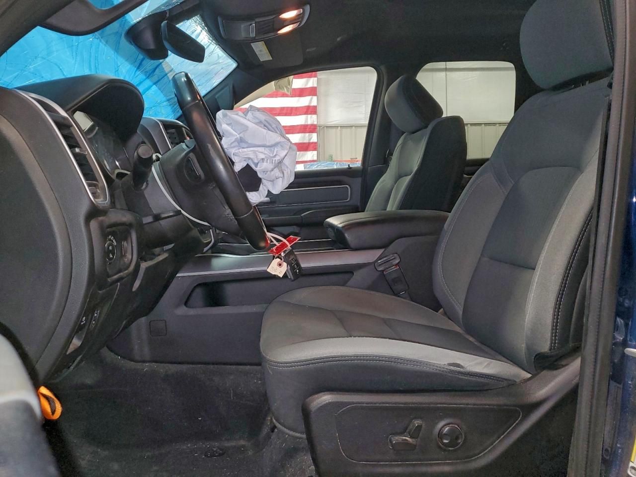 2022 Dodge Ram 1500 big Horn/lone Star