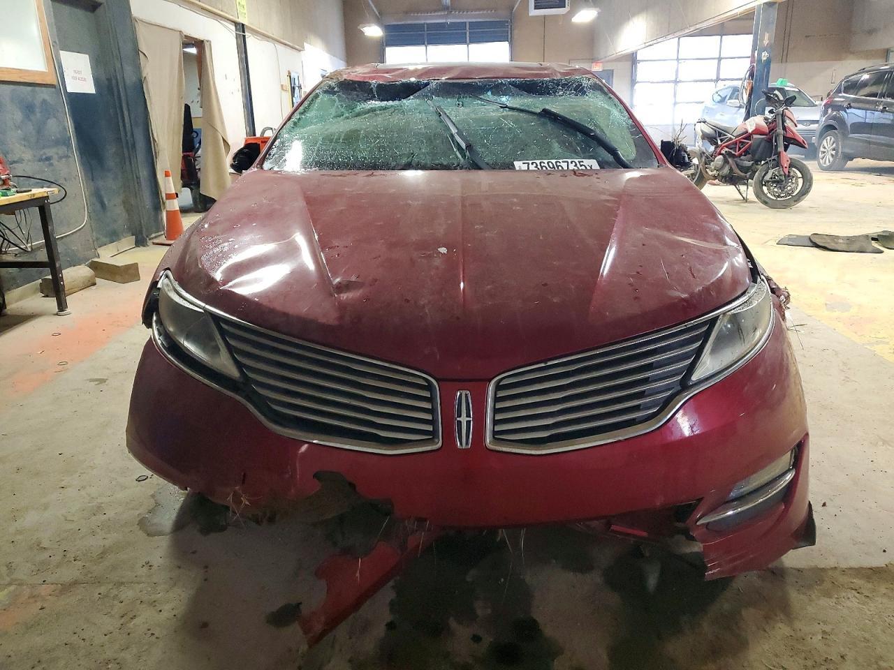2016 Lincoln MKZ