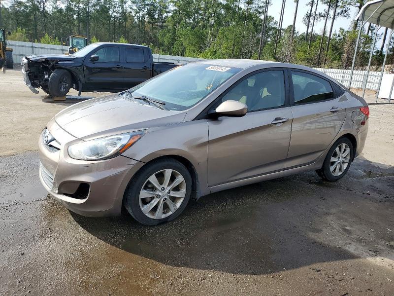 2013 Hyundai Accent gls