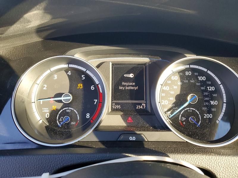 2015 Volkswagen Golf r