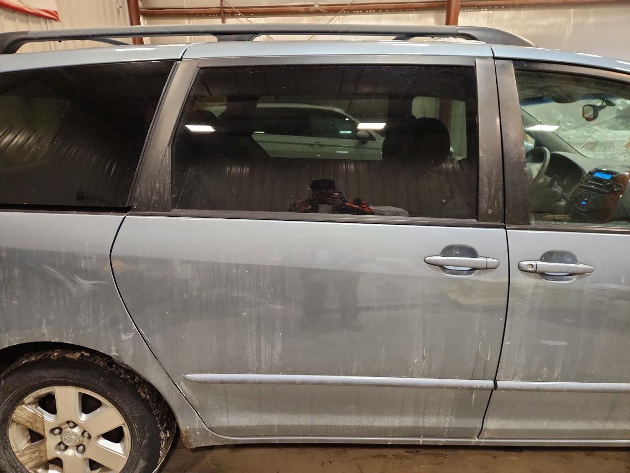 2004 Toyota Sienna xle