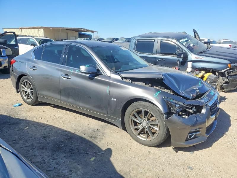 2017 Infiniti Q50 Premium