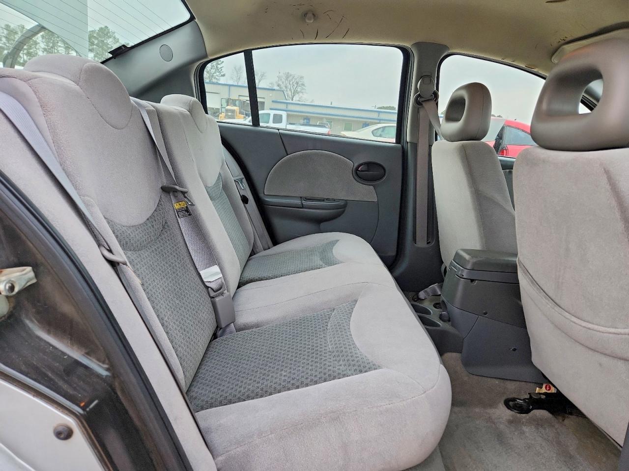 2004 Saturn Ion Level 3