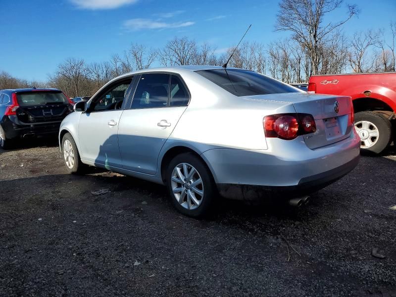 2010 Volkswagen Jetta Limited