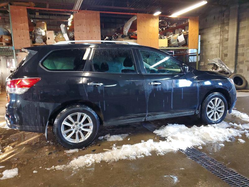 2016 Nissan Pathfinder s