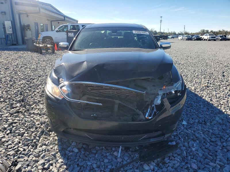 2016 Ford Taurus Limited