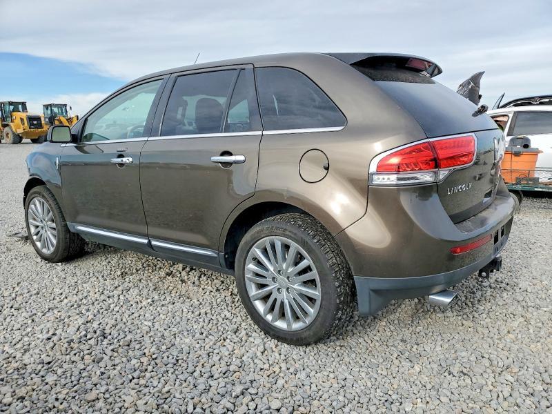 2011 Lincoln Townhouse MKX