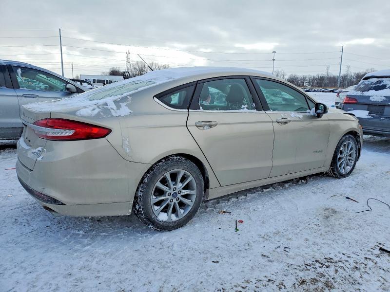 2017 Ford Fusion se Hybrid