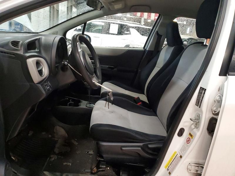 2013 Toyota Yaris