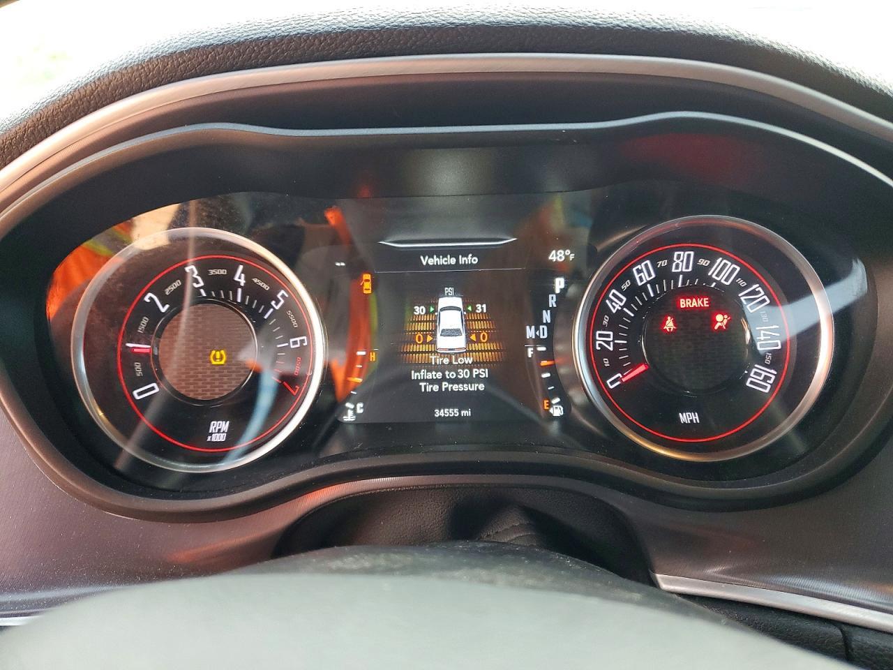 2020 Dodge Challenger sxt