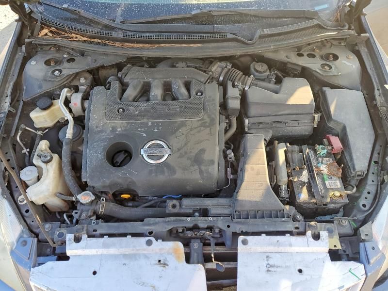 2011 Nissan Altima sr