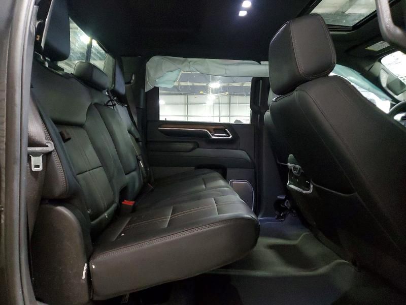 2024 Chevrolet Silverado K3500 High Country