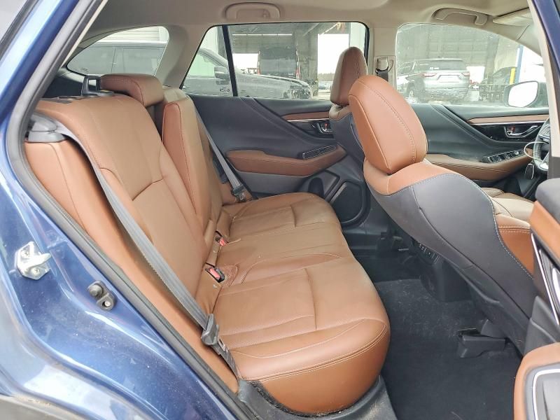 2022 Subaru Outback Touring