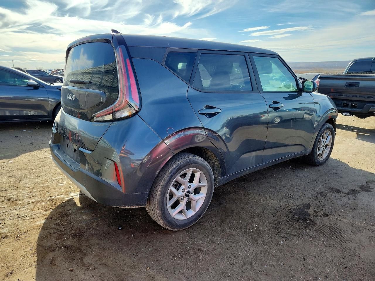 2024 KIA Soul lx