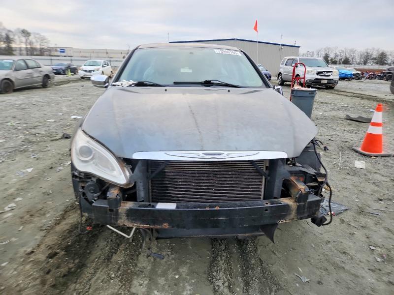 2013 Chrysler 200 Limited