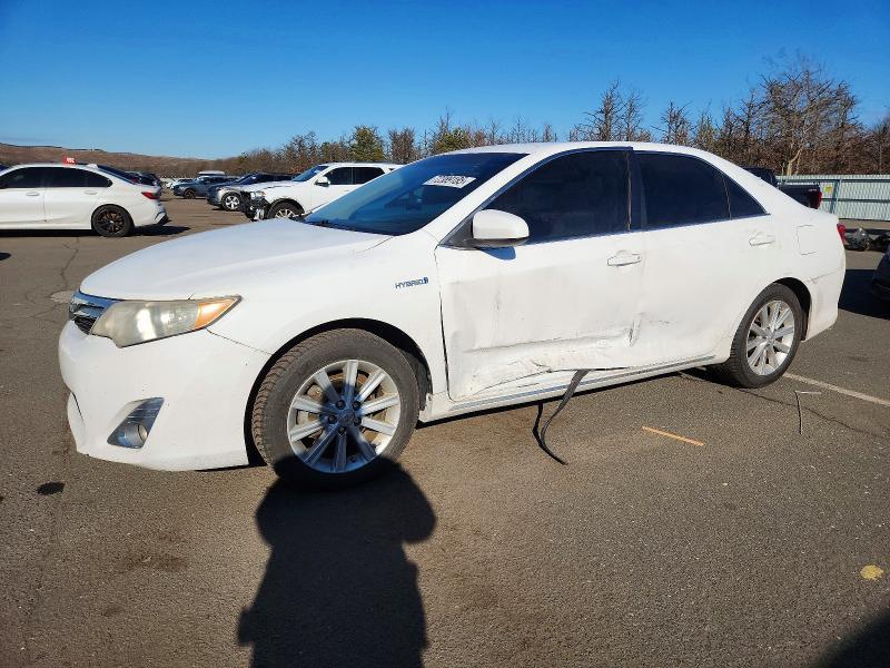 2013 Toyota Camry Hybrid
