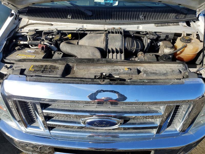 2012 Ford Econoline E350 Super Duty Wagon