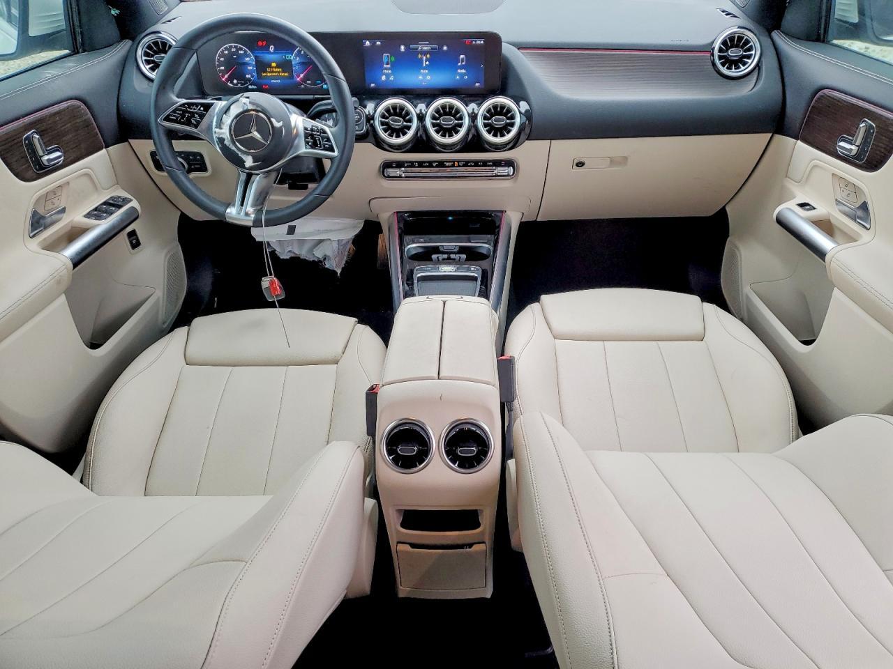 2025 Mercedes-Benz Gla 250